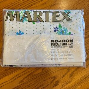 Vintage Martex Percale Full‎ Flat Sheet Blue Floral Purple Spring 81x104”